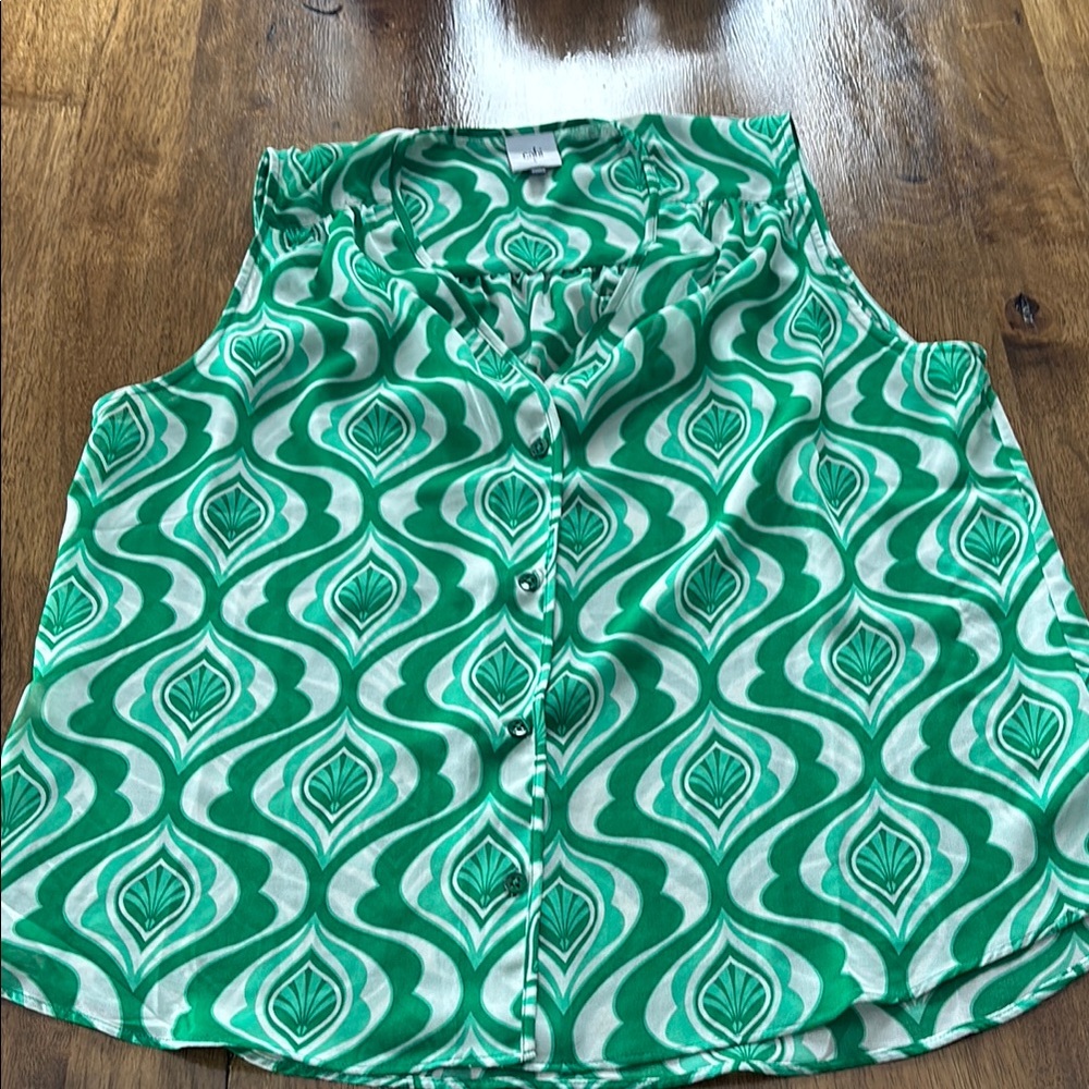 Cabi #6321 Green Patterned Sleeveless Top blouse Large like new